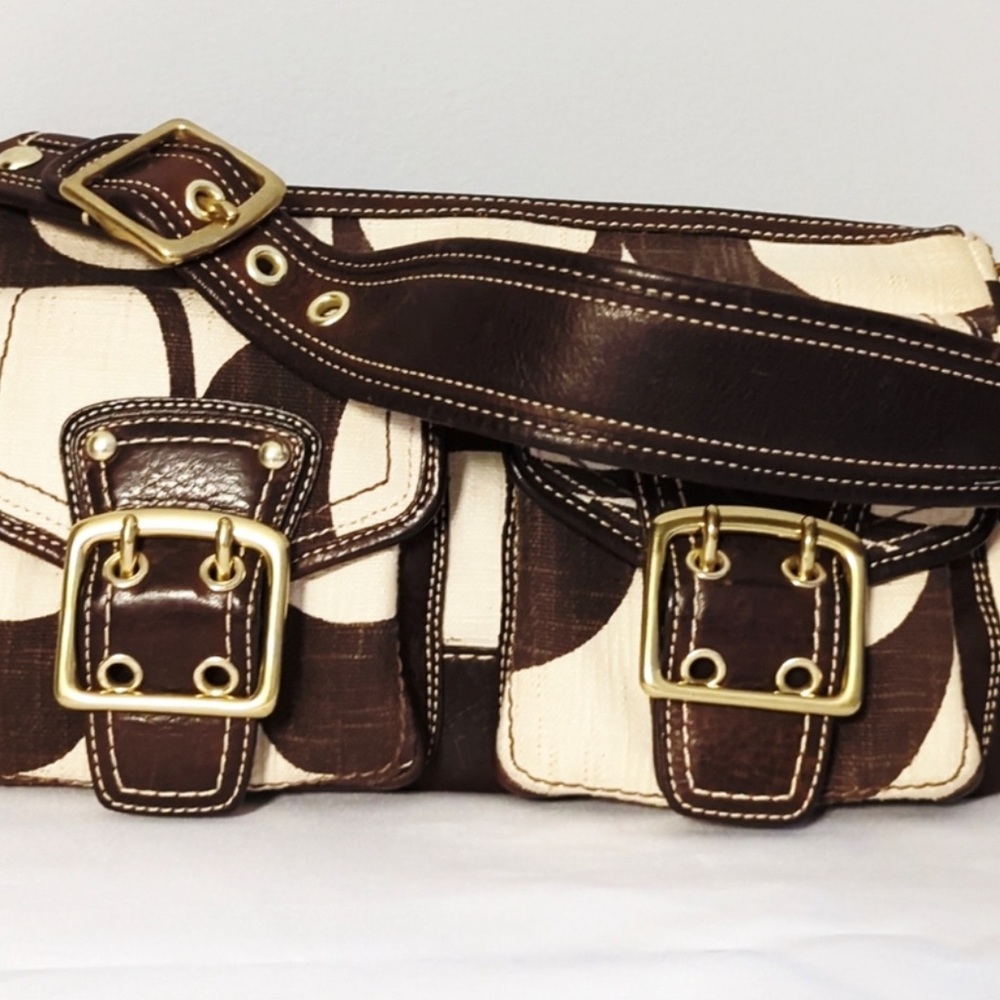 Authentic Coach bag with two front pockets